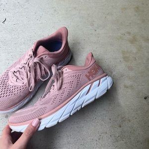 Hoka Cliftons